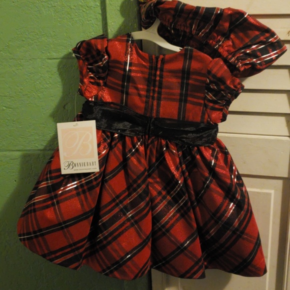 Dress - Picture 2 of 2